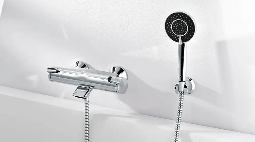 Leicht und sicher zu bedienen – die HANSAFIT-Duschthermostate, 